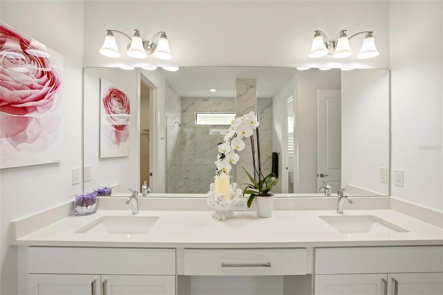 Furnished interior view inside a new home in , Bradenton (Image 8).