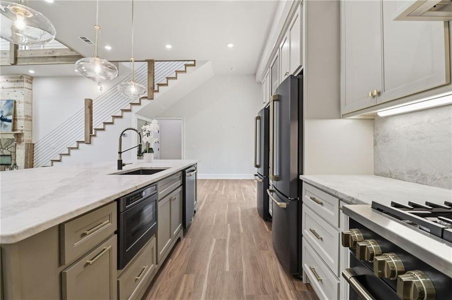 Furnished interior view inside a new home in , Acworth (Image 50).