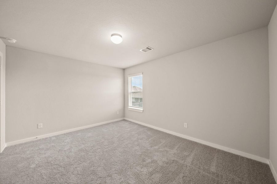 Spacious, unfurnished interior of a new home in Beacon Hill, Waller (Image 22). Spacious, unfurnished interior of a new home in Beacon Hill, Waller (Image 22).