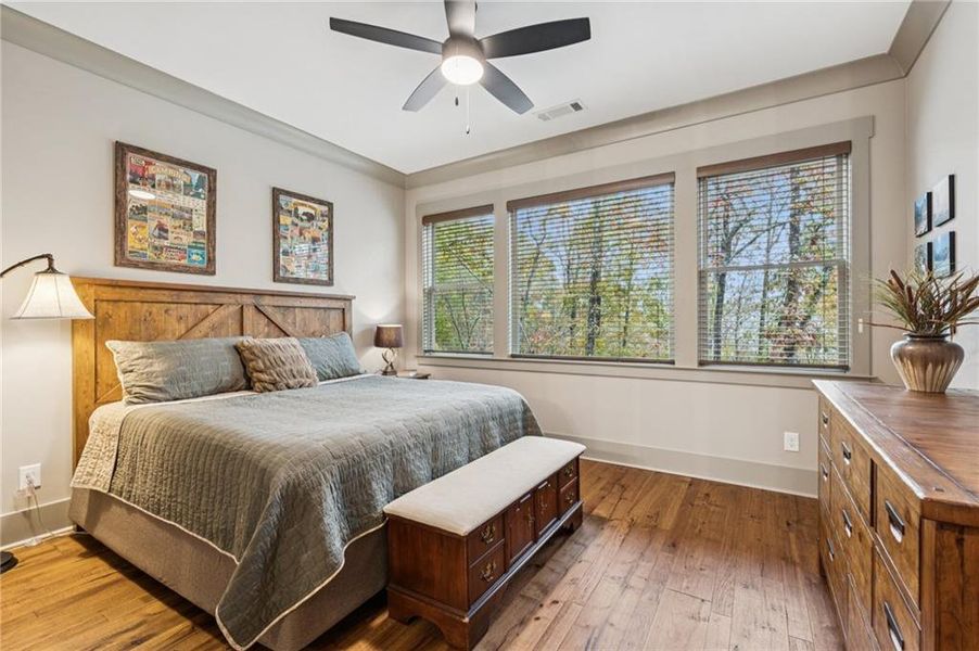 Furnished interior view inside a new home in , Dahlonega (Image 33).