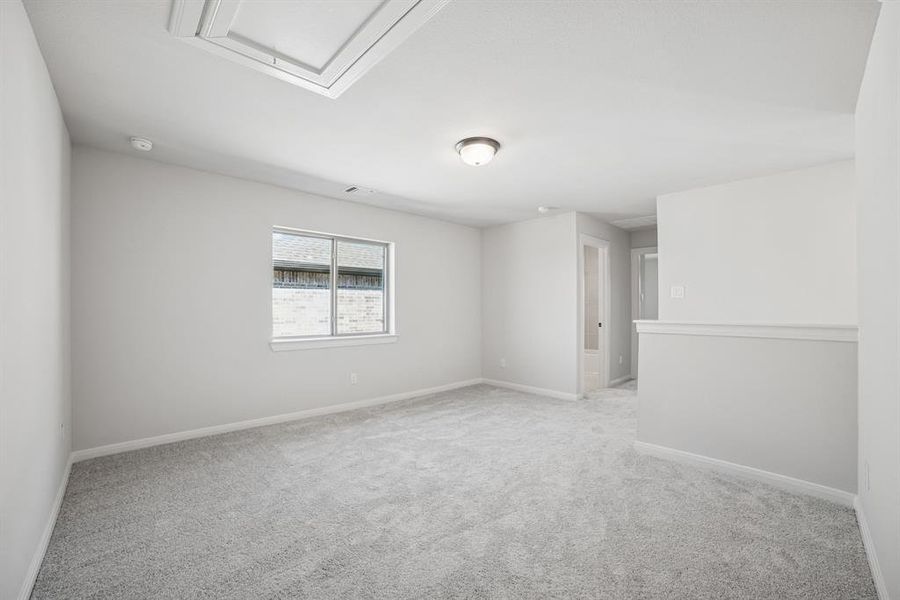 Spacious, unfurnished interior of a new home in Creekshaw – Classic, Royse City (Image 20). Spacious, unfurnished interior of a new home in Creekshaw – Classic, Royse City (Image 20).