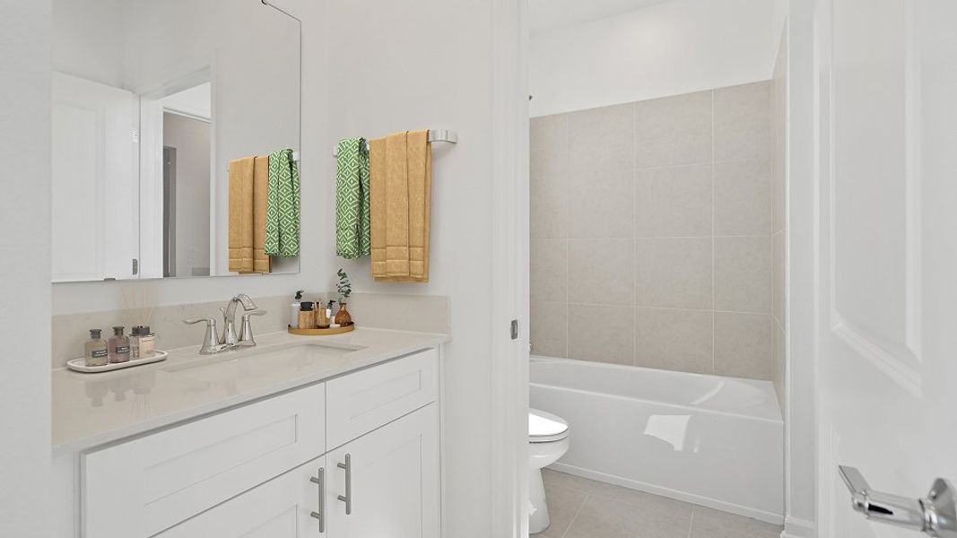 2135 Whitney Bath2 F2 5 16 25