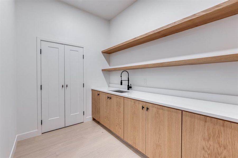 Close-up of interior finishes inside a home in , Dallas (Image 19).