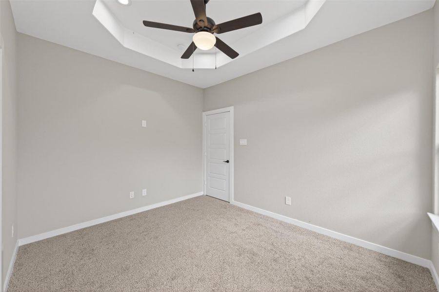 Spacious, unfurnished interior of a new home in , Cleveland (Image 34).