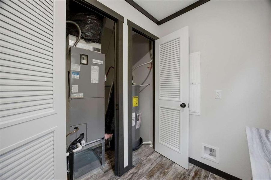 Furnished interior view inside a new home in , Eatonton (Image 9).