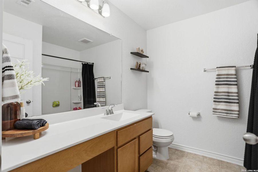Furnished interior view inside a new home in , San Antonio (Image 19).
