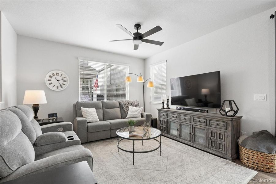 2,518 square feet with 3 bedrooms, 2.5 bath, full basement 2,518 square feet with 3 bedrooms, 2.5 bath, full basement