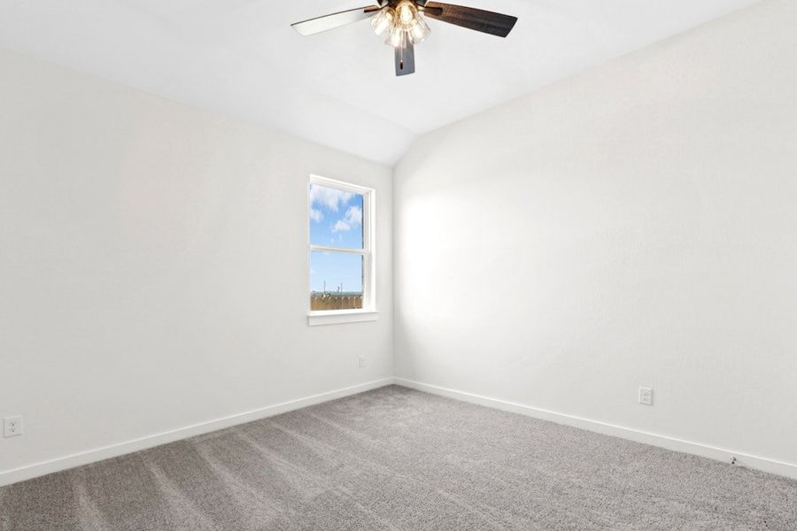 Spacious, unfurnished interior of a new home in University Heights, Round Rock (Image 26).