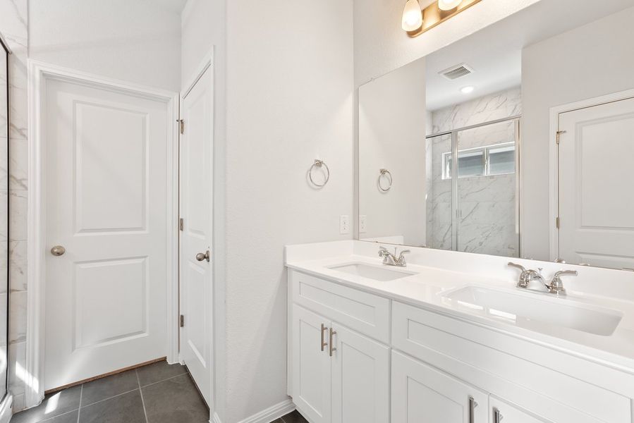 Furnished interior view inside a new home in Crosswinds, Kyle (Image 4).