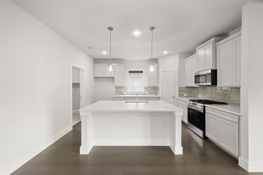 7325 Autumn Hill- Kitchen-2