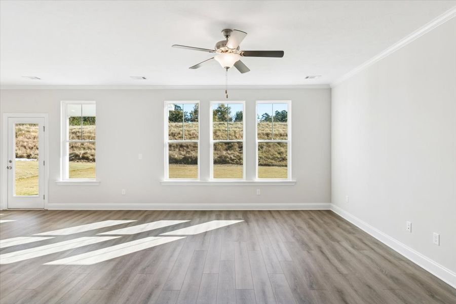 Spacious, unfurnished interior of a new home in Windsor, North Augusta (Image 16).