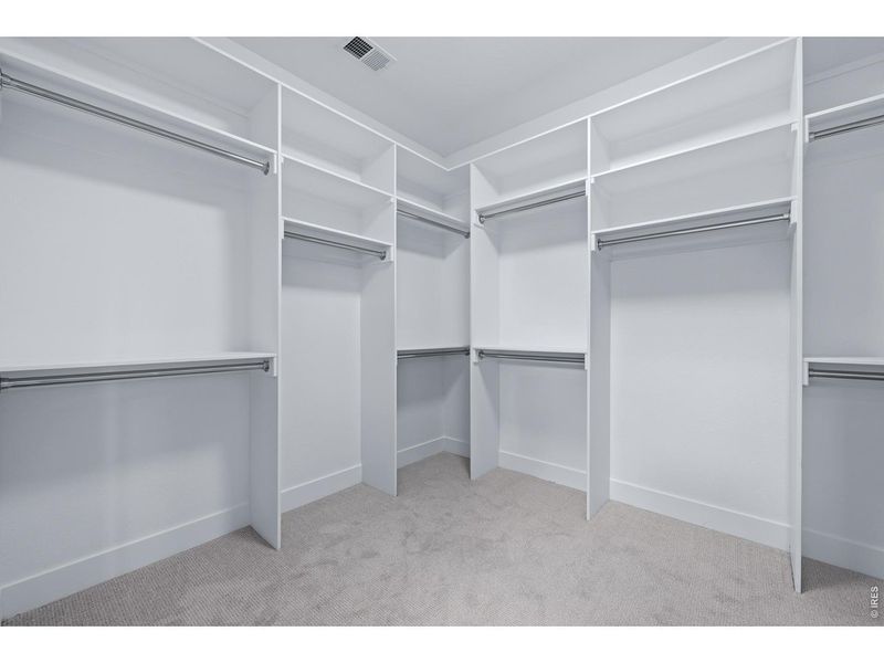 Spacious, unfurnished interior of a new home in , Louisville (Image 25).