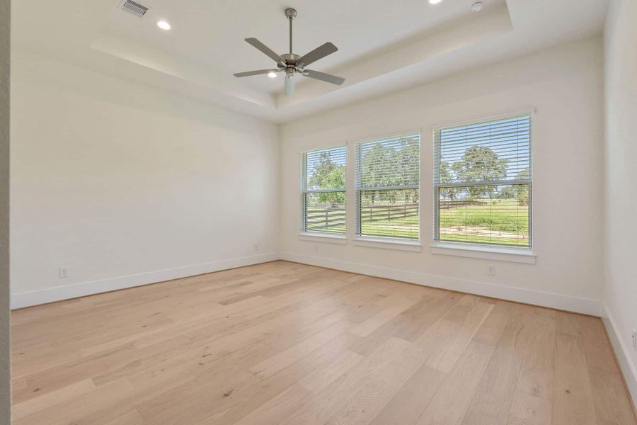 Spacious, unfurnished interior of a new home in Chapel Bend, Montgomery (Image 27). Spacious, unfurnished interior of a new home in Chapel Bend, Montgomery (Image 27).