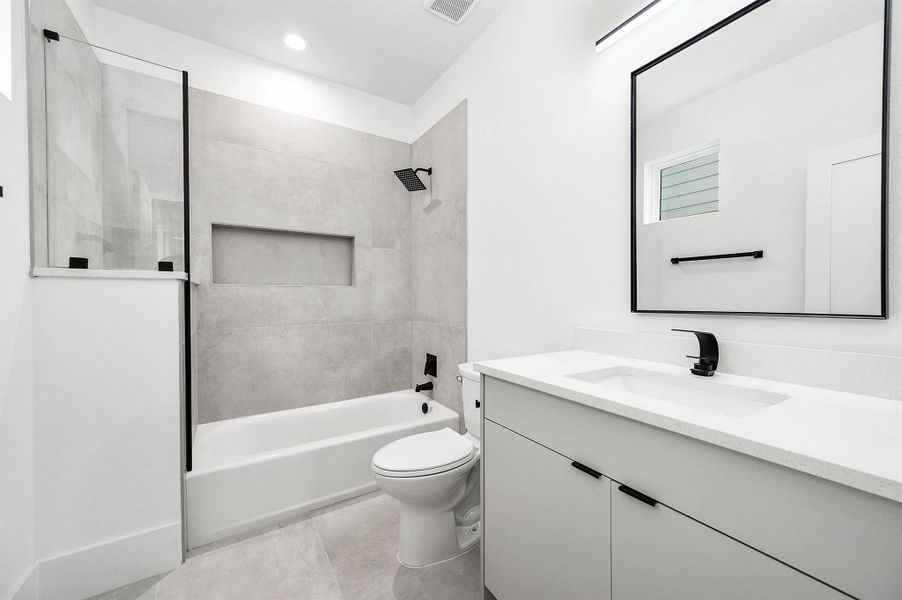 Furnished interior view inside a new home in , Houston (Image 26).