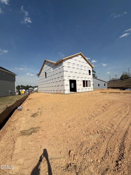 Lot 39 side and rear exterior