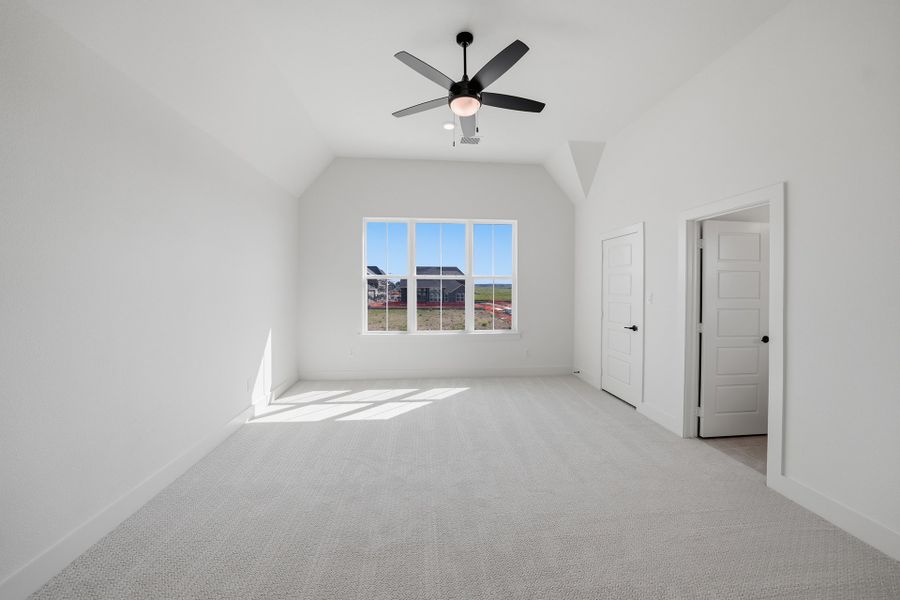 Spacious, unfurnished interior of a new home in Park Place - 80' Lots, Prosper (Image 47).