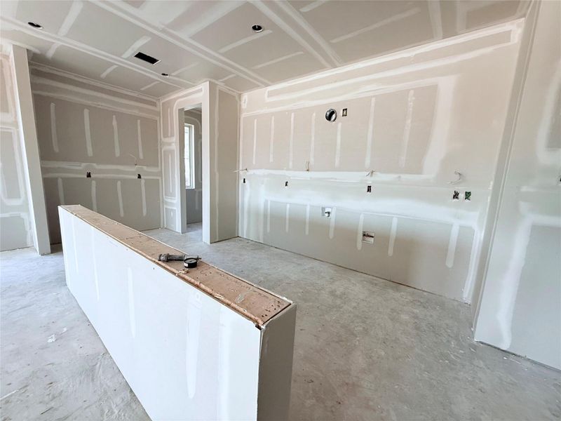 Kitchen with 42" upper cabinets