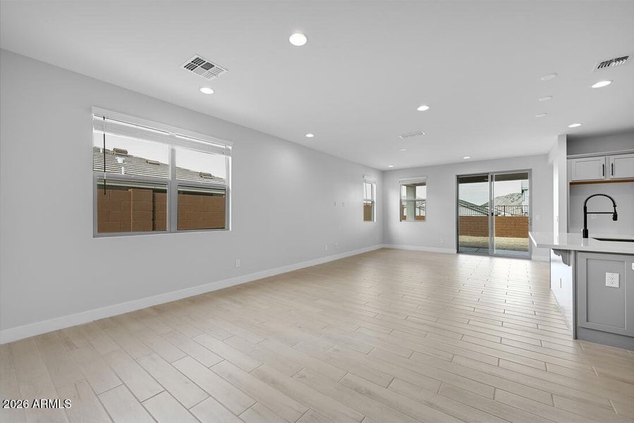 hj-az-phoenix-lucero-sandstone-lot-64-tv