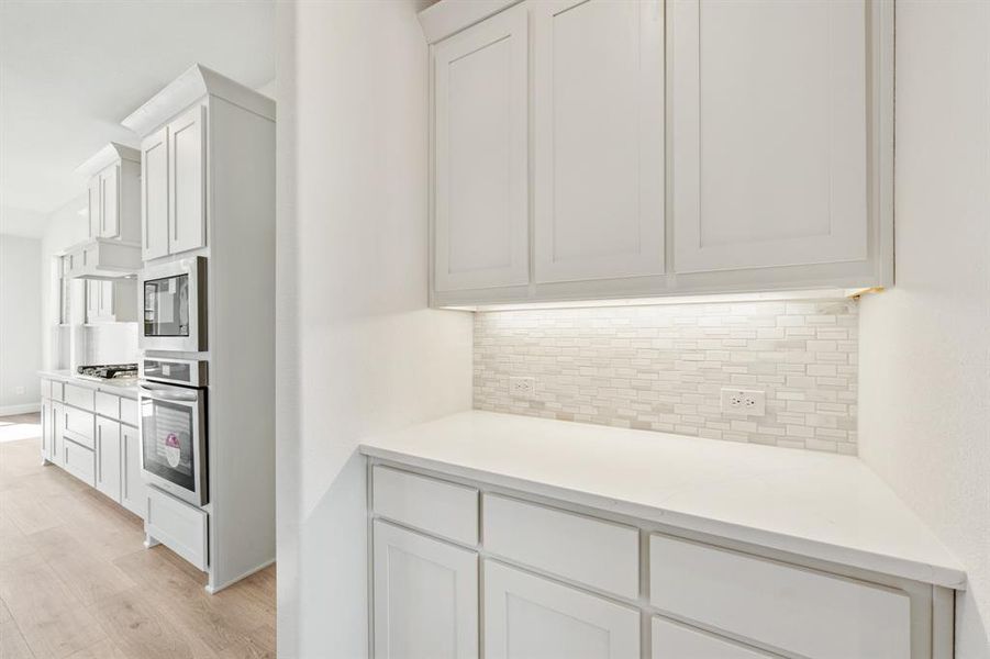 Furnished interior view inside a new home in Meadow Vista 60-65, Anna (Image 15). Furnished interior view inside a new home in Meadow Vista 60-65, Anna (Image 15).