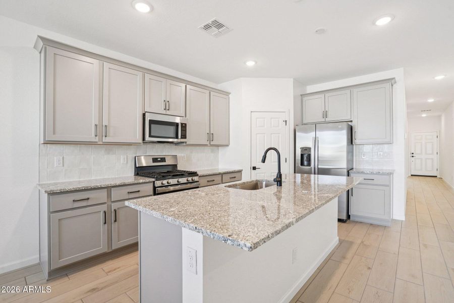 12-web-or-mls-W Kenner Dr-S1501-012 12-web-or-mls-W Kenner Dr-S1501-012