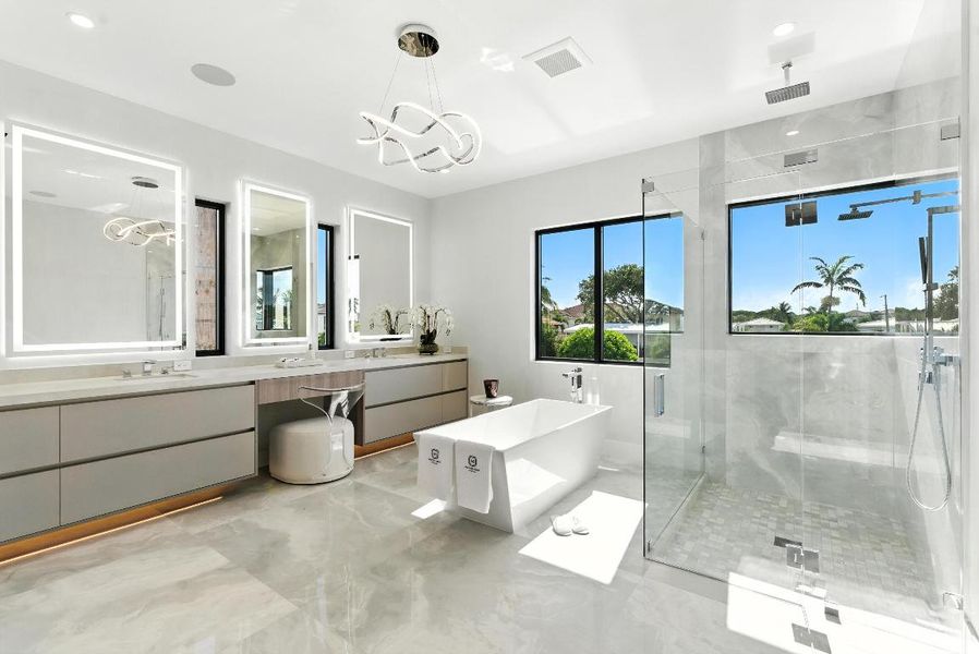 700 NE 29th Pl Boca Raton FL-44