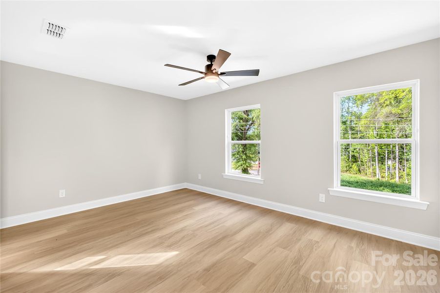 Spacious, unfurnished interior of a new home in , Kannapolis (Image 25).