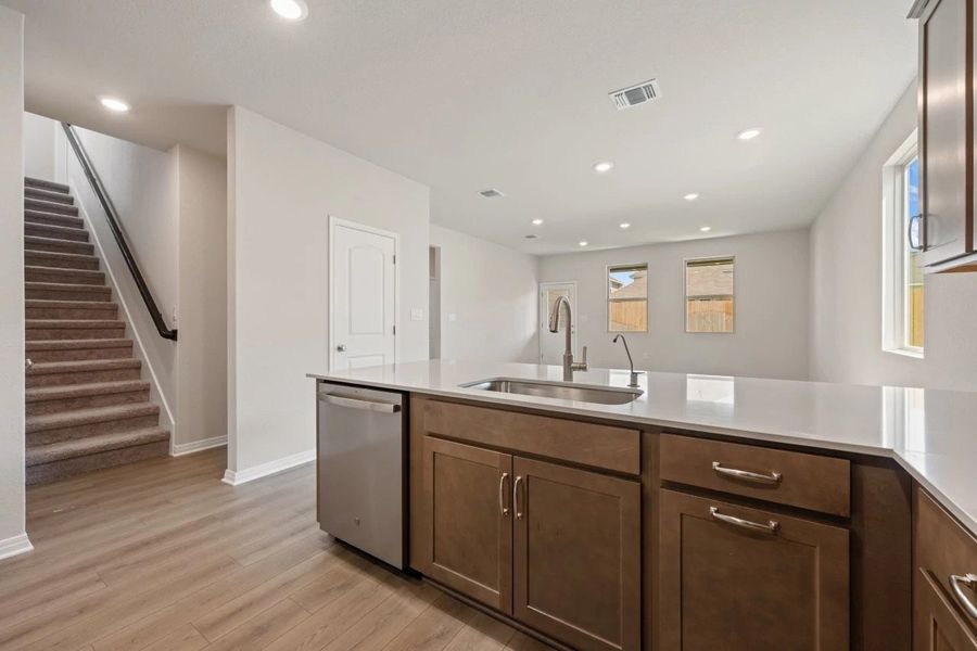 Furnished interior view inside a new home in Rolling Glen, Hutto (Image 8).