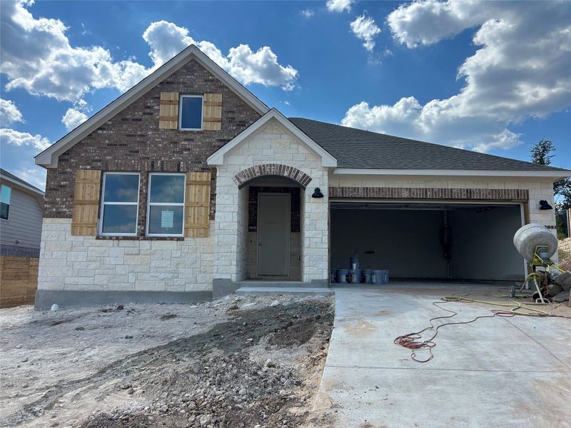 Image 32 of a home in Provence 50s. Image 32 of a home in Provence 50s.