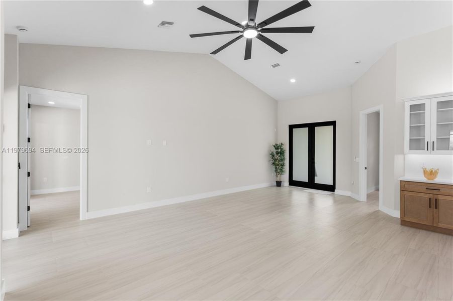Spacious, unfurnished interior of a new home in , Cape Coral (Image 19). Spacious, unfurnished interior of a new home in , Cape Coral (Image 19).