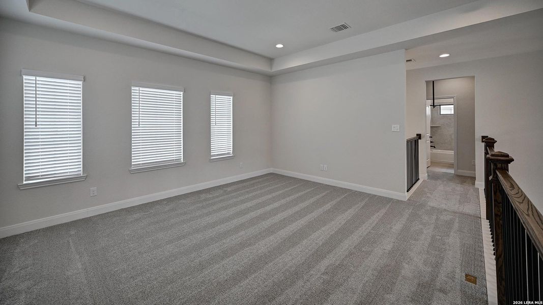 Spacious, unfurnished interior of a new home in Kallison Ranch, San Antonio (Image 26).