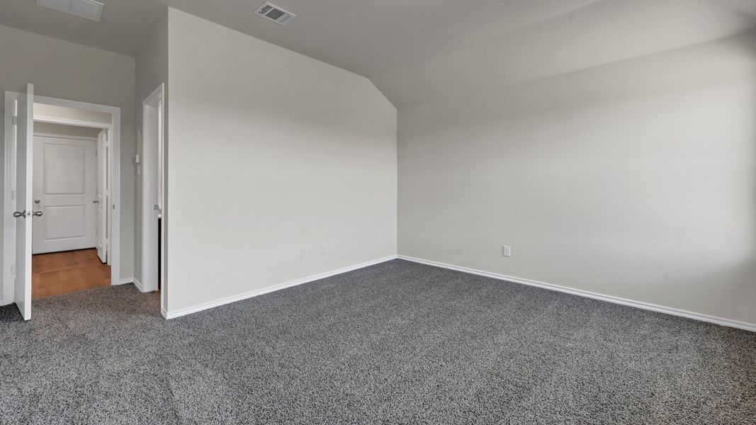 Spacious, unfurnished interior of a new home in Creeks at Burnett Trail, Canton (Image 23). Spacious, unfurnished interior of a new home in Creeks at Burnett Trail, Canton (Image 23).