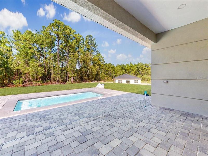 Exterior details and patio area of a home in , Ocala (Image 4). Exterior details and patio area of a home in , Ocala (Image 4).