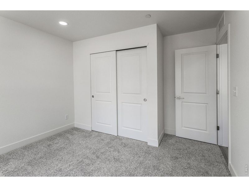 Spacious, unfurnished interior of a new home in Prairie Song Cottages, Windsor (Image 24). Spacious, unfurnished interior of a new home in Prairie Song Cottages, Windsor (Image 24).