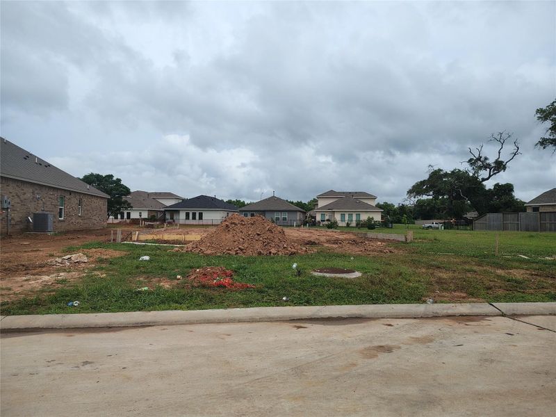 Site preparation for new homesites in Woodshore, Clute (Image 24).