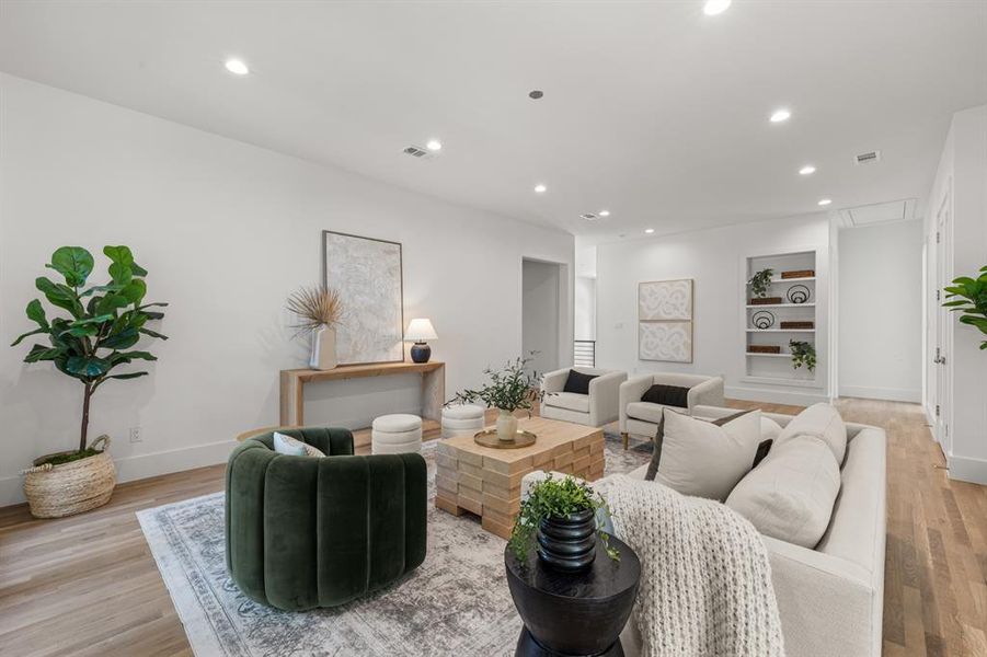 Furnished interior view inside a new home in , Dallas (Image 27).