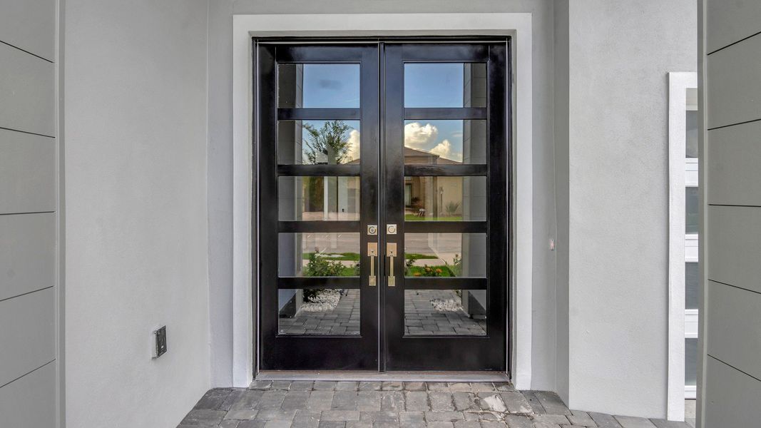 Representative furnished interior of a home built from the Courtyard by DRB Homes in River Preserve Estates, Parrish (Image 6).