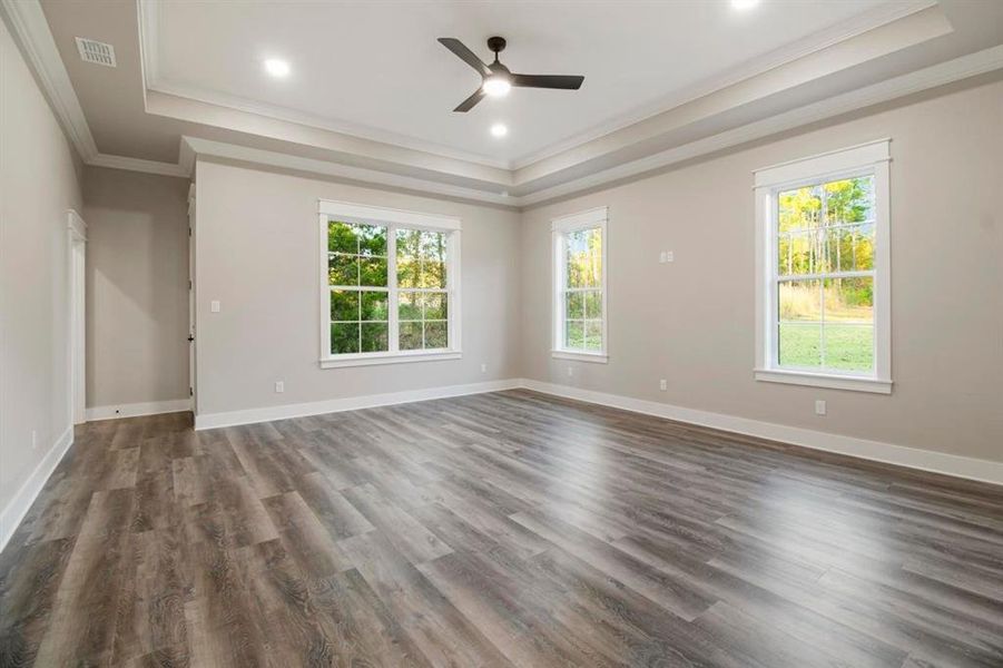 Spacious, unfurnished interior of a new home in , Bullard (Image 28).
