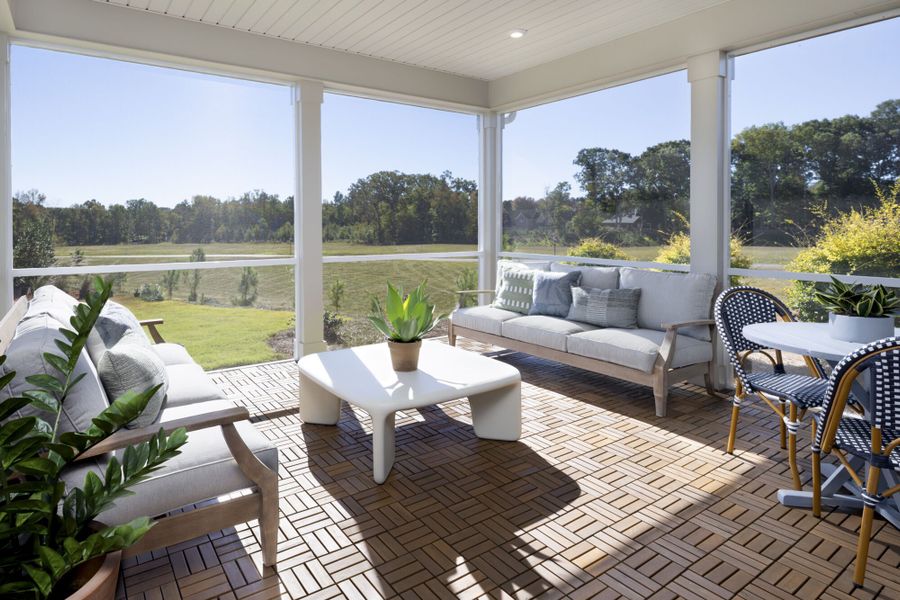 Prescott Model screen porch