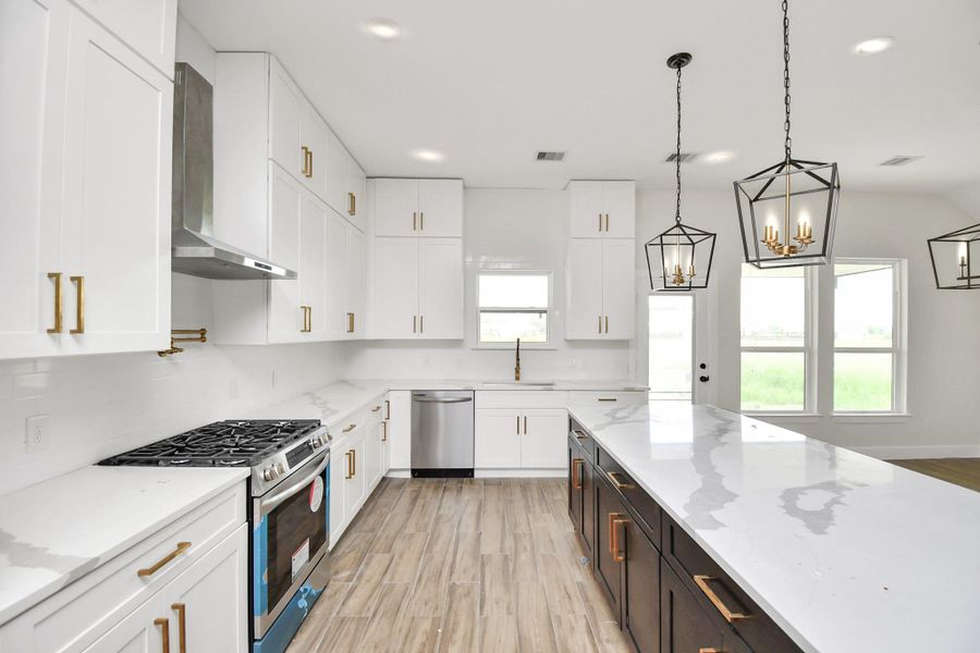 Furnished interior view inside a new home in , Angleton (Image 17).
