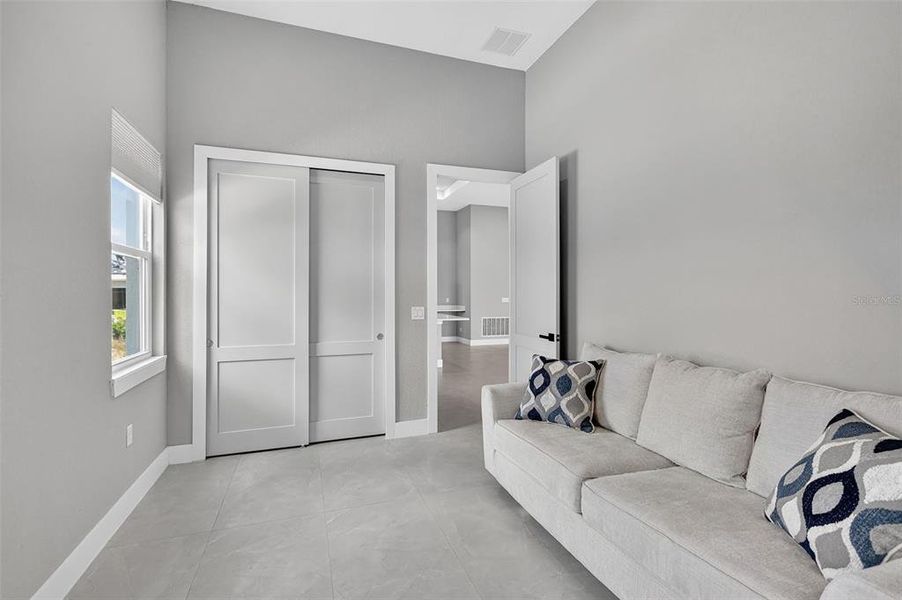 Furnished interior view inside a new home in , Port Charlotte (Image 45).