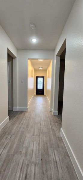 Spacious, unfurnished interior of a new home in , Fort Worth (Image 10).