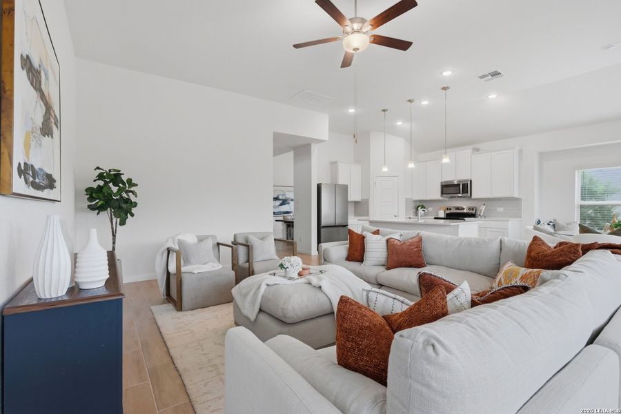 Furnished interior view inside a new home in Chaparral Ranch, Floresville (Image 14). Furnished interior view inside a new home in Chaparral Ranch, Floresville (Image 14).