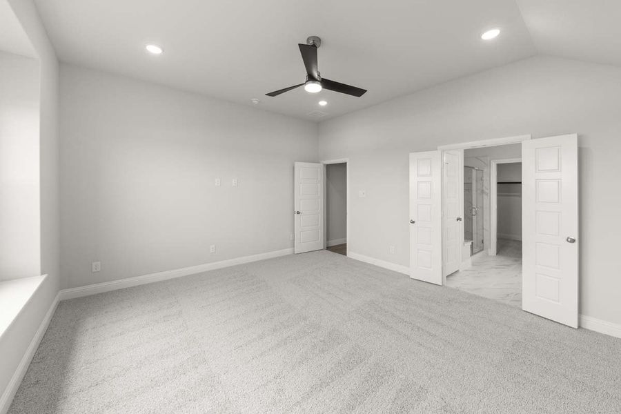 Spacious, unfurnished interior of a new home in Creekview Meadows, Pilot Point (Image 26).