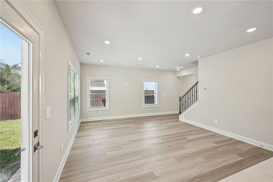 Spacious, unfurnished interior of a new home in Hemingway - Reserve Series, Cumming (Image 20).