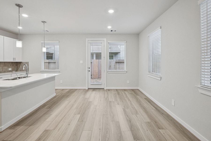 Spacious, unfurnished interior of a new home in Spring Brook Village - City Series, Houston (Image 14). Spacious, unfurnished interior of a new home in Spring Brook Village - City Series, Houston (Image 14).
