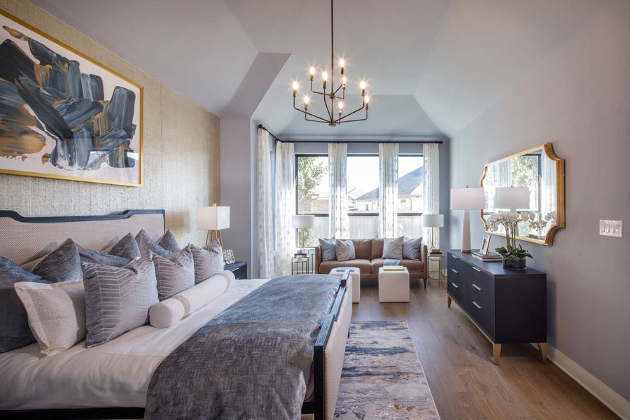 Representative furnished interior of a home built from the 222G by Highland Homes in Santa Rita Ranch, Liberty Hill (Image 27).