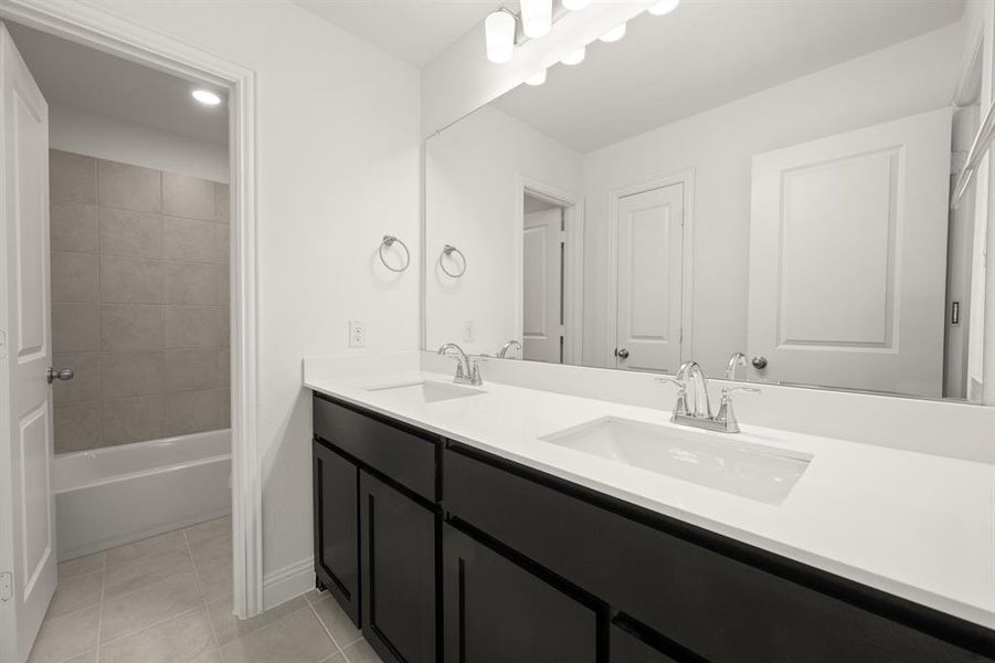 4357 Noble- Bathroom-3 4357 Noble- Bathroom-3