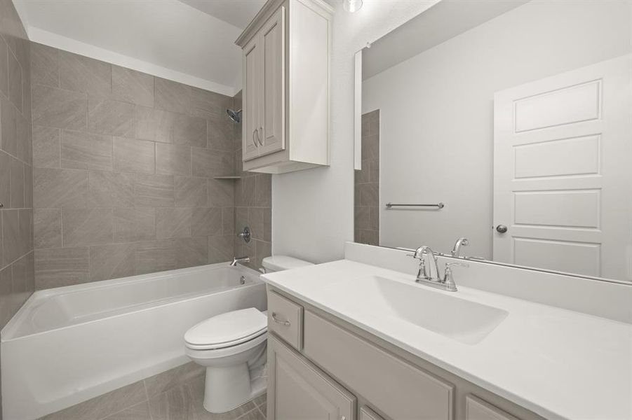 521 Waterford Park- Bathroom-1 521 Waterford Park- Bathroom-1