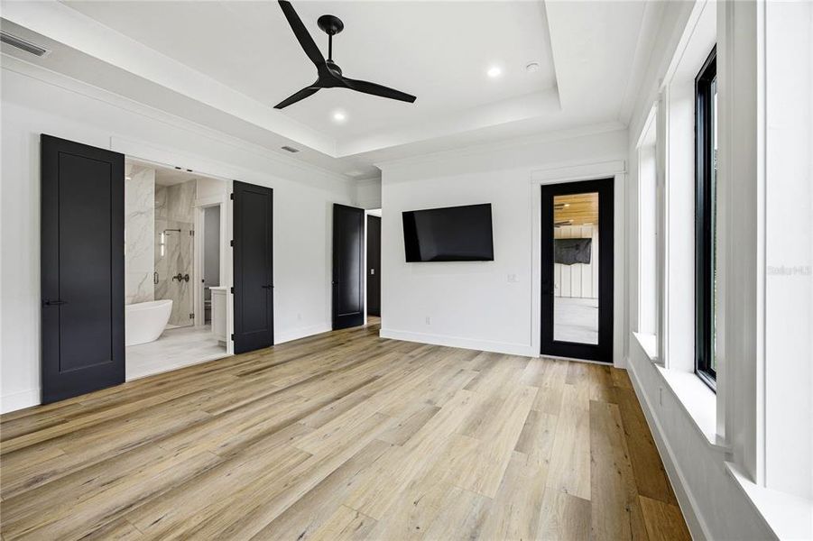 Spacious, unfurnished interior of a new home in , Newberry (Image 11).