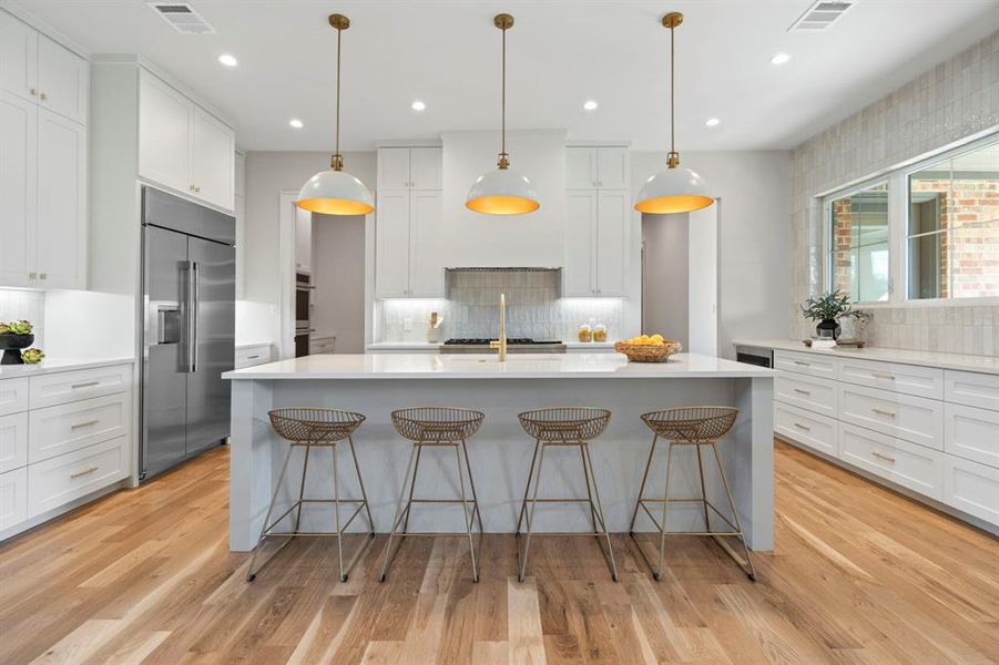Furnished interior view inside a new home in , Dallas (Image 14).